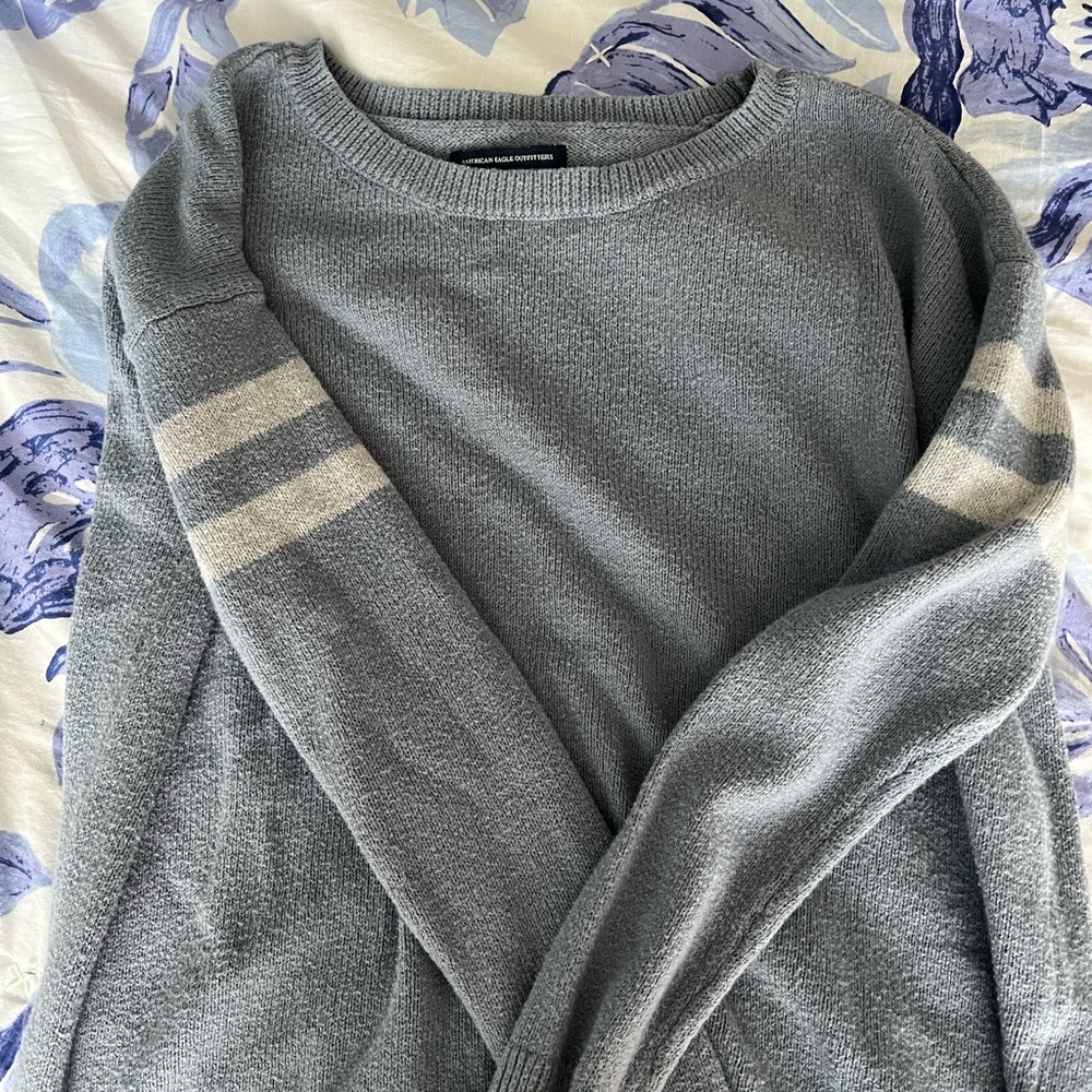 American Eagle Long Sleeved Blue Sweater Size XS